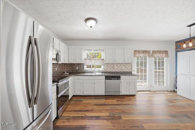 123 Madeline Lane, Rogersville, TN 37857