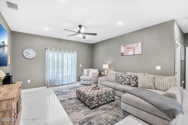 1061 Towhlen Street SE, Palm Bay, FL 32909
