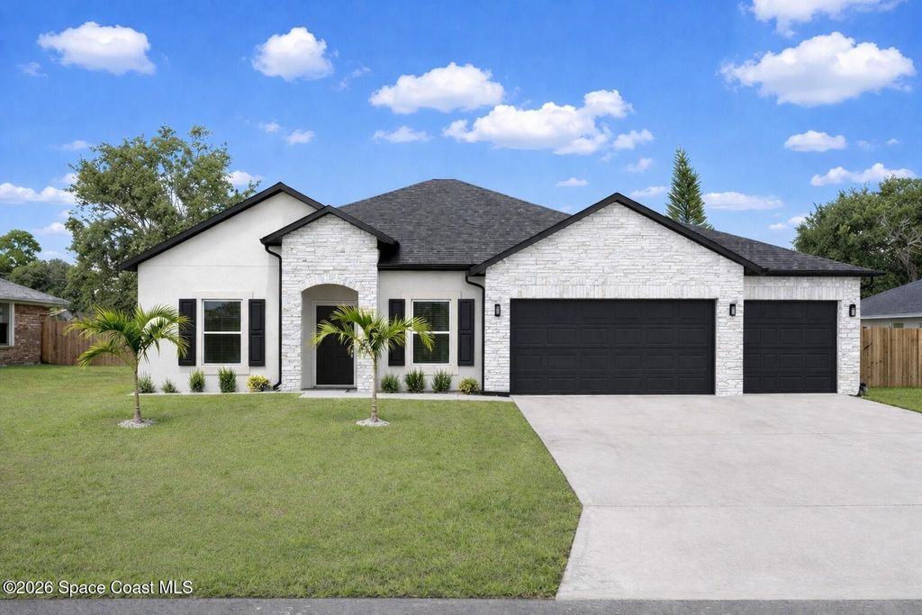 1061 Towhlen Street SE, Palm Bay, FL 32909