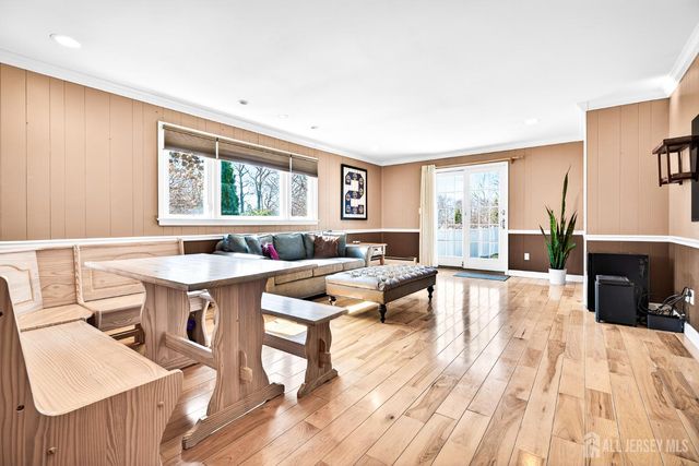 423 S Plainfield Avenue S, South Plainfield, NJ 07080