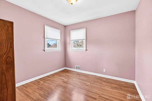 423 S Plainfield Avenue S, South Plainfield, NJ 07080