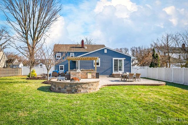 423 S Plainfield Avenue S, South Plainfield, NJ 07080