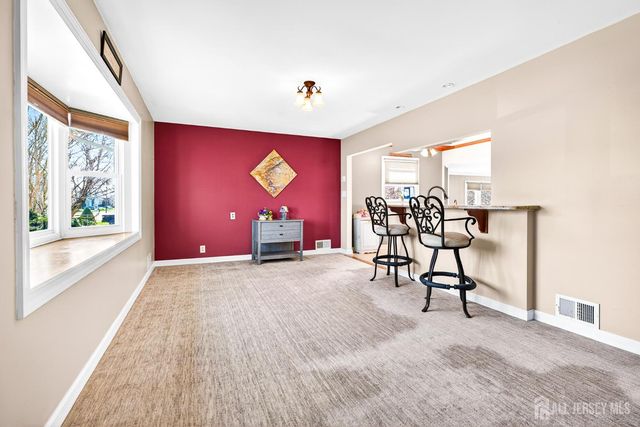 423 S Plainfield Avenue S, South Plainfield, NJ 07080