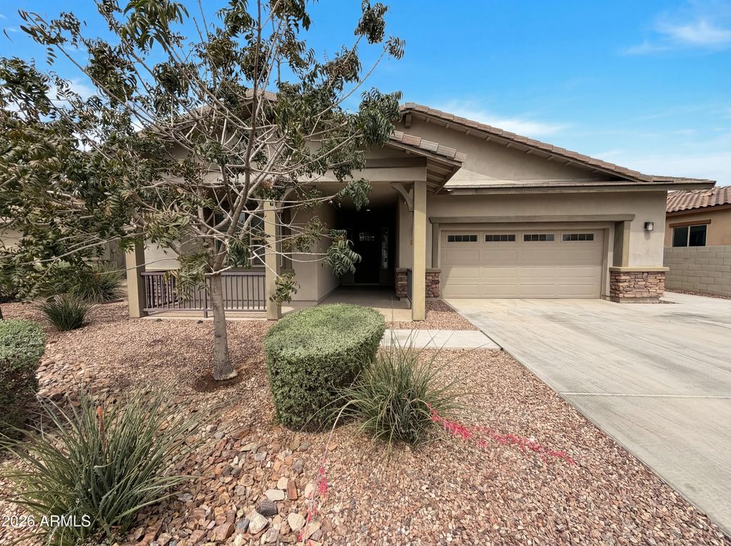 13724 W HARVEST Avenue, Litchfield Park, AZ 85340 — exterior