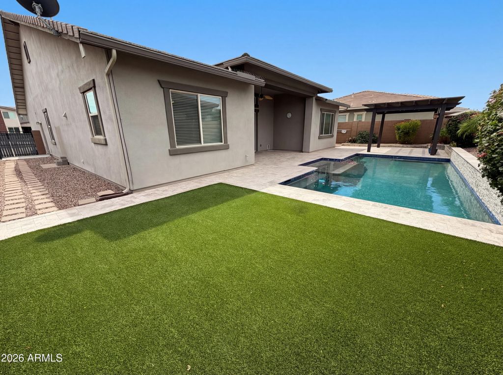 13724 W HARVEST Avenue, Litchfield Park, AZ 85340 — photo 4