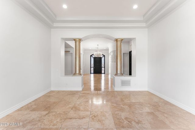 700 N DOBSON Road 36, Chandler, AZ 85224
