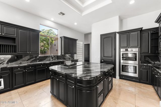 700 N DOBSON Road 36, Chandler, AZ 85224
