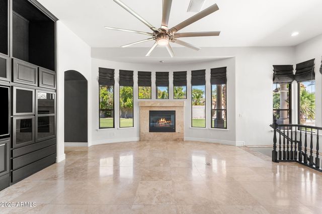 700 N DOBSON Road 36, Chandler, AZ 85224