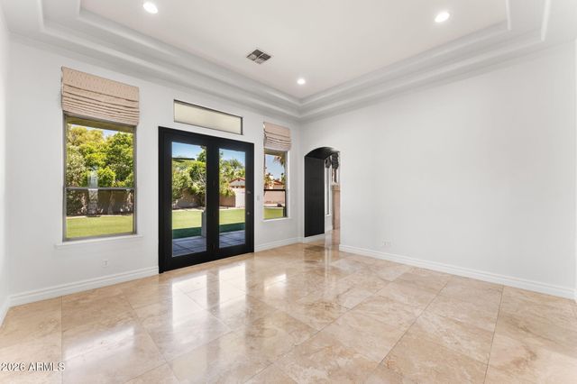 700 N DOBSON Road 36, Chandler, AZ 85224