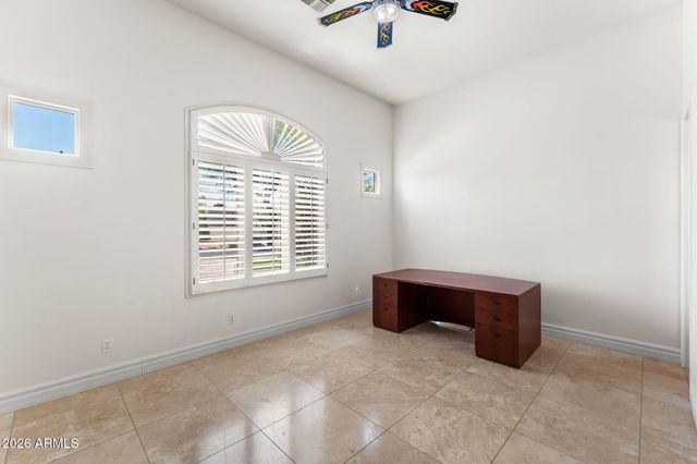 700 N DOBSON Road 36, Chandler, AZ 85224