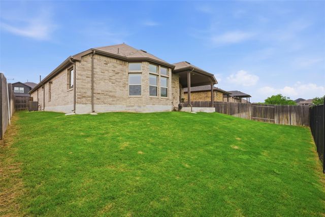 648 Cherrystone LOOP, Buda, TX 78610