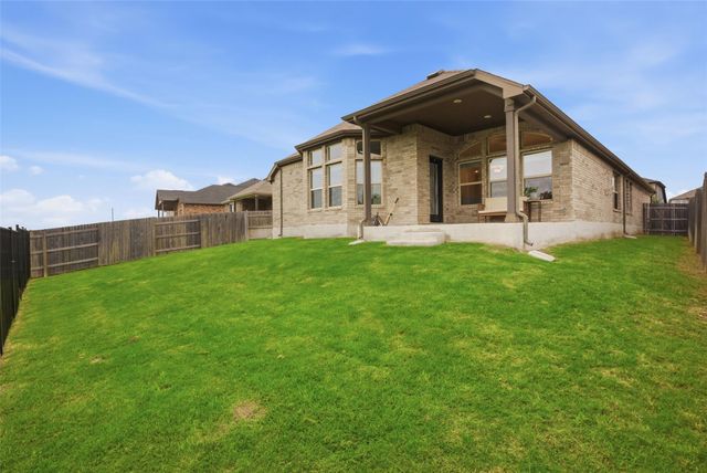 648 Cherrystone LOOP, Buda, TX 78610