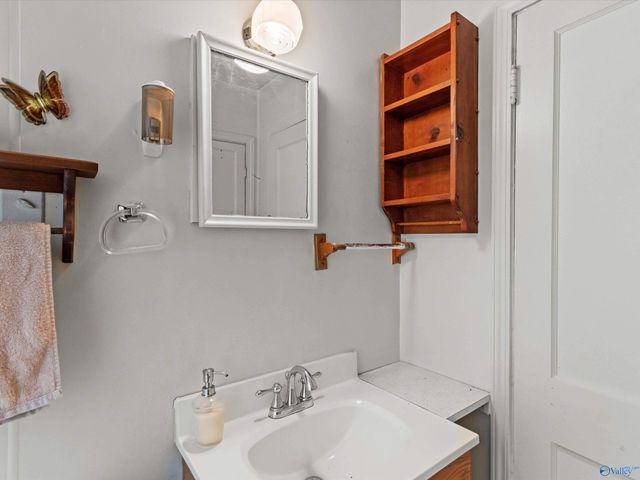 2012 Summer Street, Huntsville, AL 35805