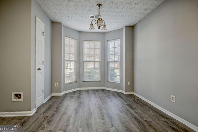 1915 Grove Way, Hampton, GA 30228