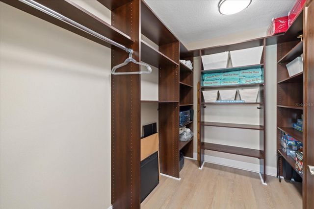 1660 SUMMERHOUSE LANE 402, Sarasota, FL 34242