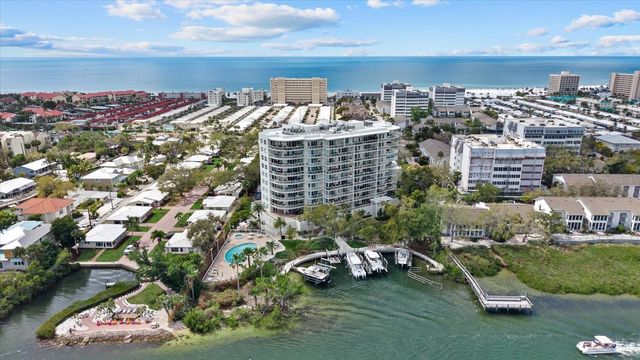 1660 SUMMERHOUSE LANE 402, Sarasota, FL 34242