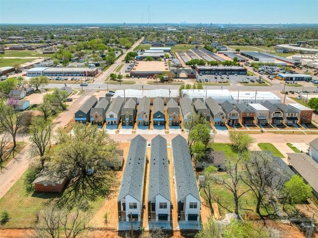 611 W 2nd Street, Edmond, OK 73003