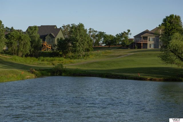 1859 Lake Ridge Drive, Plattsmouth, NE 68048
