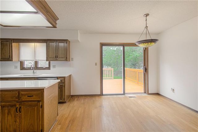 12100 Beverly Street, Overland Park, KS 66209