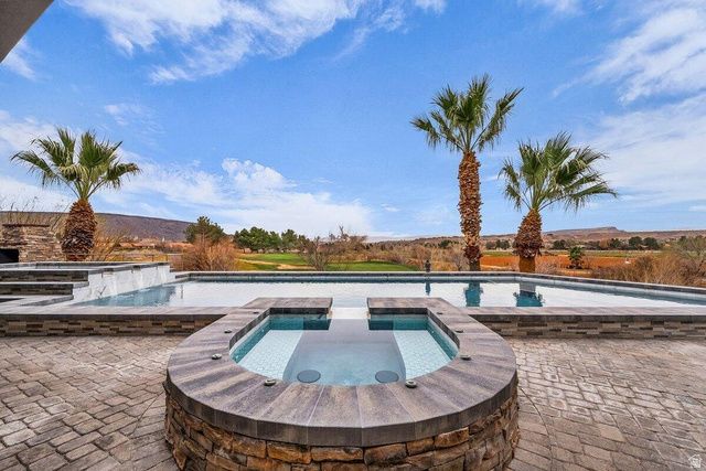 1957 W 350 N, St. George, UT 84770
