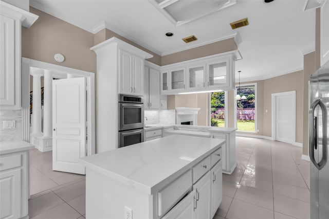 15511 Oaklawn Park Drive, Houston, TX 77069
