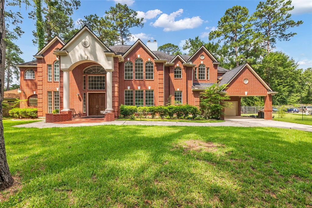 15511 Oaklawn Park Drive, Houston, TX 77069