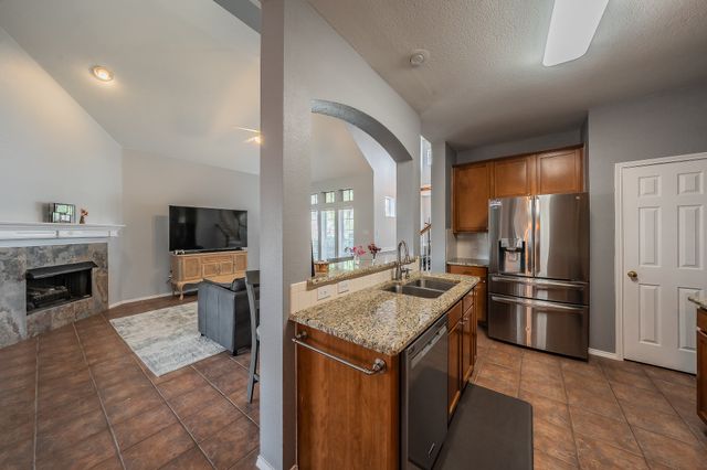 6621 Alliance Drive, The Colony, TX 75056