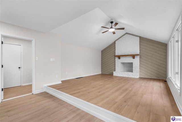 328 Thicket Drive, Elizabethtown, KY 42701
