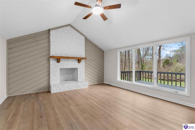 328 Thicket Drive, Elizabethtown, KY 42701