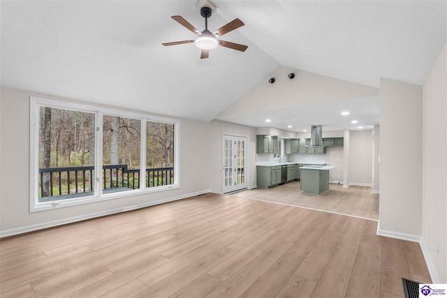 328 Thicket Drive, Elizabethtown, KY 42701