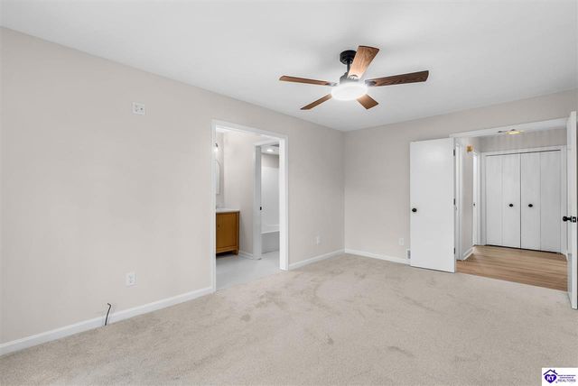 328 Thicket Drive, Elizabethtown, KY 42701