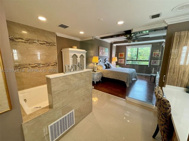 151 Crandon Blvd 430, Key Biscayne, FL 33149