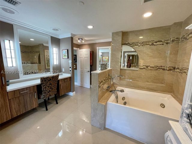 151 Crandon Blvd 430, Key Biscayne, FL 33149