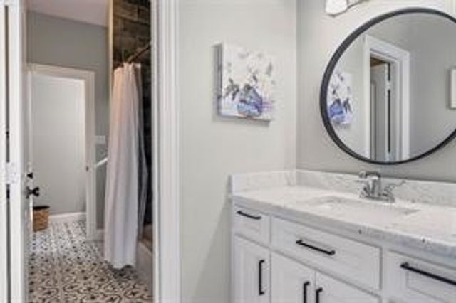 1110 Bryson Lane, Midlothian, TX 76065
