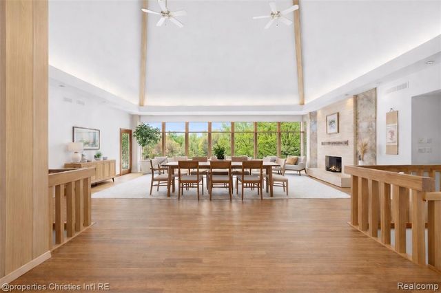 291 Barden Road, Bloomfield Hills, MI 48304