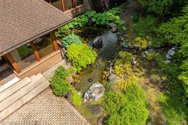 291 Barden Road, Bloomfield Hills, MI 48304