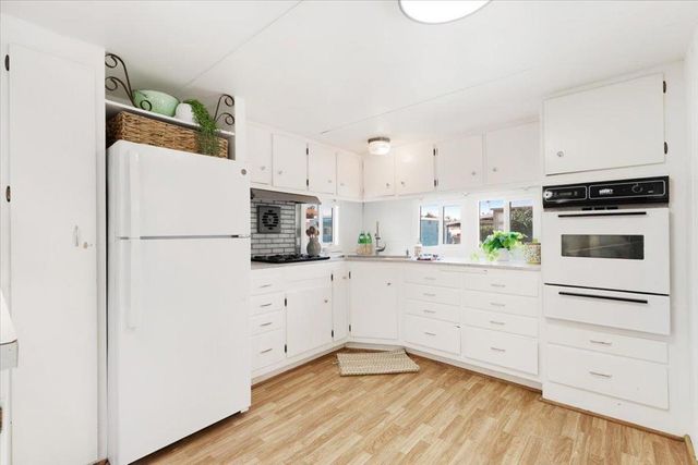890 38th Avenue 110, Santa Cruz, CA 95062