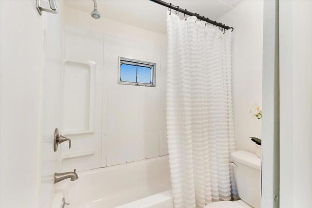 890 38th Avenue 110, Santa Cruz, CA 95062