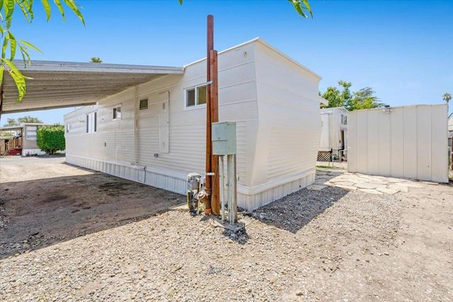 890 38th Avenue 110, Santa Cruz, CA 95062