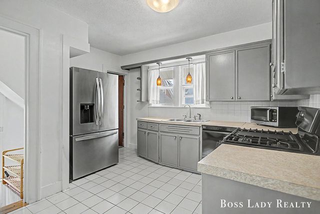 1365 Penn Avenue NE, Grand Rapids, MI 49505