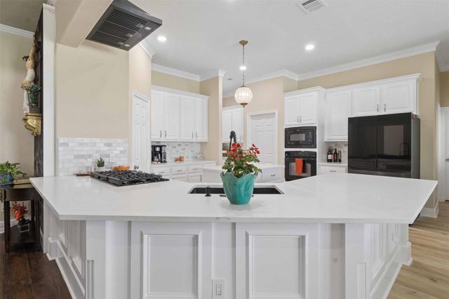 4630 Shadow Grass Dr, Katy, TX 77493