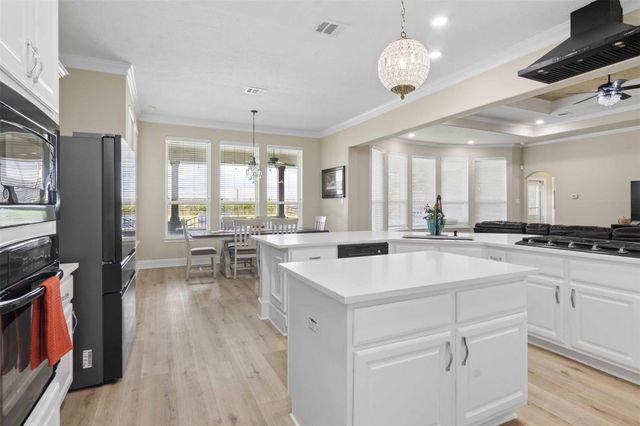 4630 Shadow Grass Dr, Katy, TX 77493