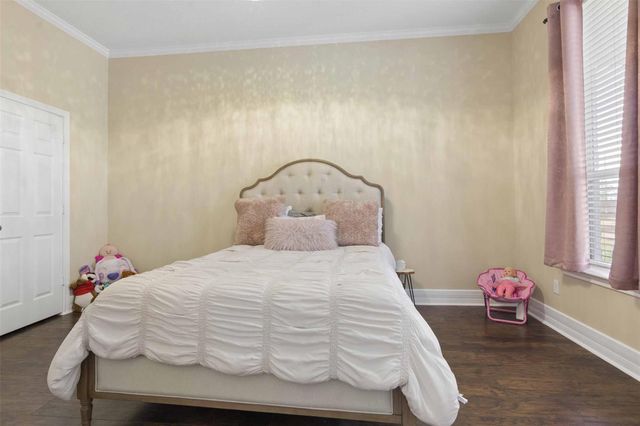 4630 Shadow Grass Dr, Katy, TX 77493