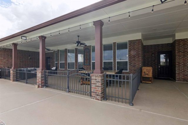4630 Shadow Grass Dr, Katy, TX 77493
