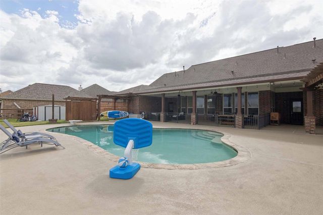 4630 Shadow Grass Dr, Katy, TX 77493