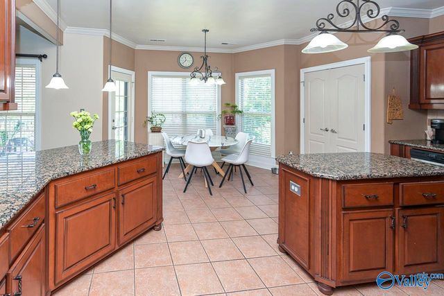 4409 Hampton Ridge Drive, Owens Cross Roads, AL 35763