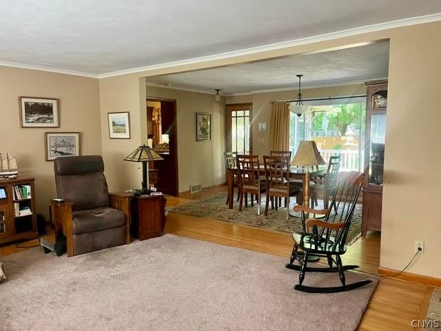 4908 Bryn Mawr Drive, Onondaga, NY 13215