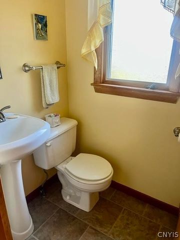 4908 Bryn Mawr Drive, Onondaga, NY 13215