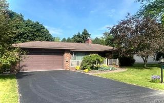 4908 Bryn Mawr Drive, Onondaga, NY 13215