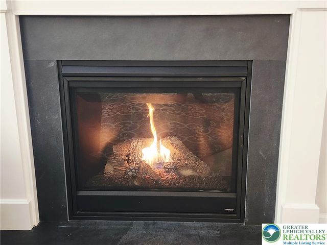 8142 Century Boulevard, Upper Macungie Twp, PA 18031